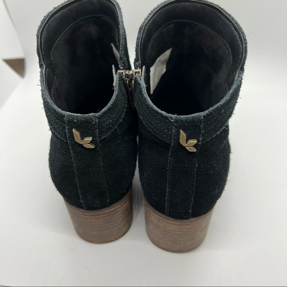 KOOLABURRA by UGG Women's Suede Thia
Ankle Boot US Size 6.5 - Picture 5 of 11